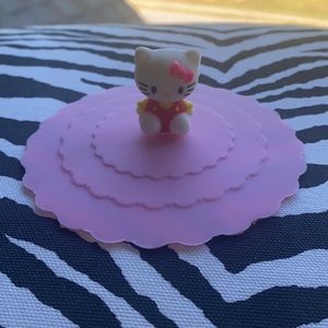 Pink hello kitty mug top